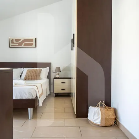 Homiday - Pinea Apartment *