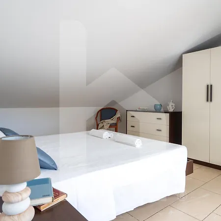 Homiday - Pinea Apartment