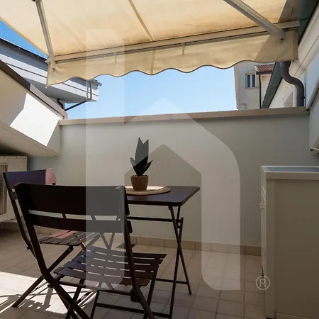 Homiday - Pinea Apartment Pineto