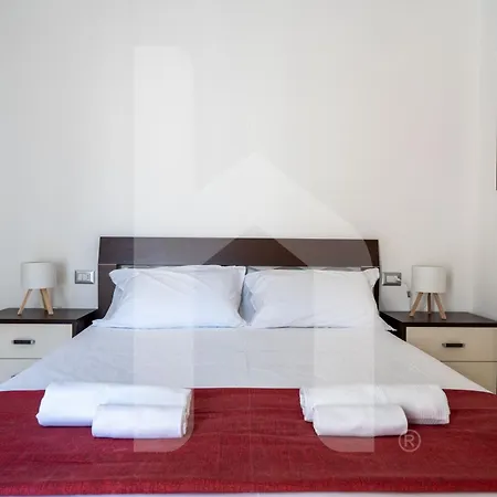 Homiday - Pinea Apartment Pineto