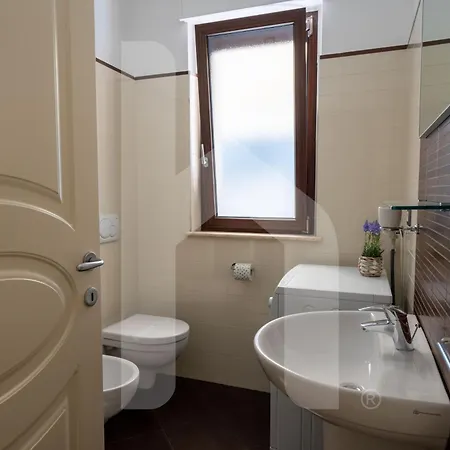 Apartment Homiday - Pinea