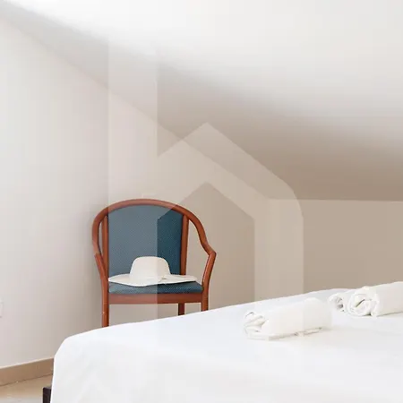 Apartment Homiday - Pinea